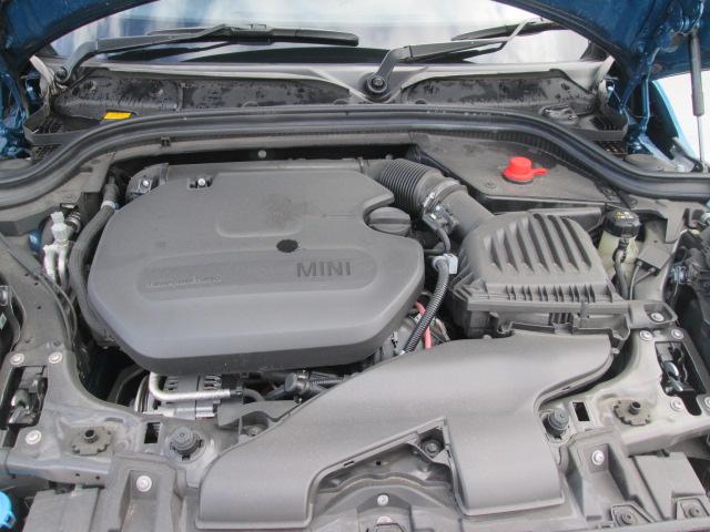 ＭＩＮＩ クーパーＤプレミアムプラスパッケージクラシックトリム　ワンオーナー　アップルカープレイ　バックカメラ　アクティブクルーズコントロール　ＥＴＣ２．０　シートヒーター　ＬＥＤヘッドライト　認定中古車（35枚目）