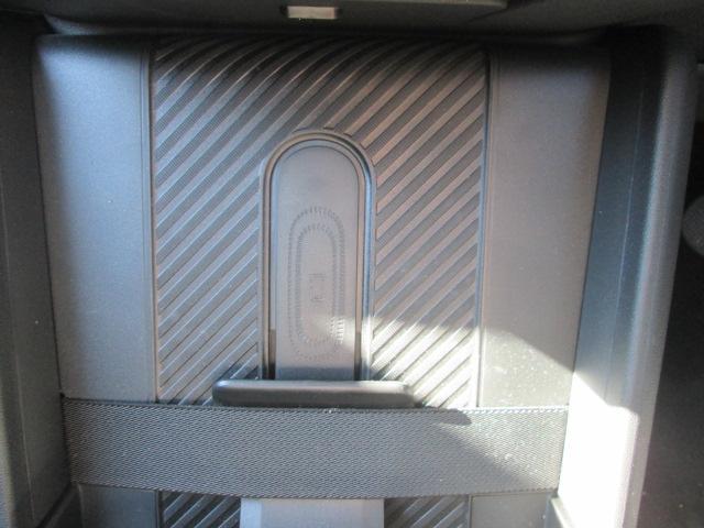 ＭＩＮＩ クーパーＣ　クラシック・トリム　弊社レンタＵＰ　クラッシックトリム　ナビ　バックカメラ　アクティブクルーズコントロール　シートヒーター　ステアリングヒーター　ＬＥＤヘッドライト　認定中古車（29枚目）