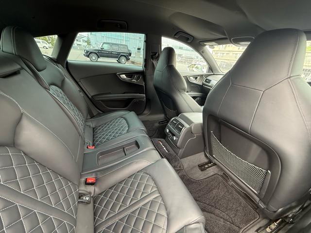Ｓ７スポーツバック ベースグレード　ワンオーナー車・純正ナビ・地デジ・バックカメラ・Ｖ８ツインターボ・パワーバックドア・本革シート・２０インチＡＷ（39枚目）