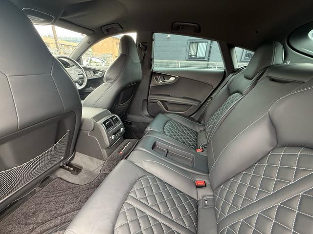 Ｓ７スポーツバック ベースグレード　ワンオーナー車・純正ナビ・地デジ・バックカメラ・Ｖ８ツインターボ・パワーバックドア・本革シート・２０インチＡＷ（45枚目）