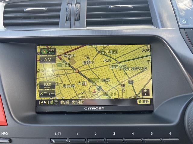 DS5 ホワイトメロディ 60台限定特別仕様車・ガラスルーフ・白×黒レザーシート・ETC・バックカメラ・プッシュスタート・純正19インチAW(16枚目)