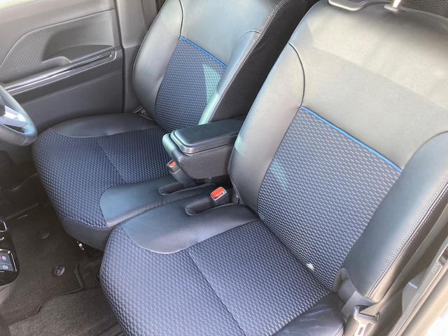 タント カスタムＲＳ　両側パワースライドドア・バックカメラ・アラウンドビューモニター・ハーフレザーシート・アイドリングストップ・プッシュスタート・ブラックルーフ（12枚目）