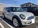 MINI 50 カムデン 50周年特別仕様車・社外ナビ・ETC・HIDヘッド・プッシュスタート・ハーフレザーシート・ハーマンカードン・17インチAW 中古車画像_3