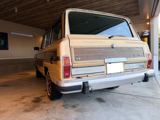 ジープ・グランドワゴニア 　１９９０ｙモデル　エンジンＯＨ済　コラム３速ＡＴ　パートタイム４ＷＤ（8枚目）