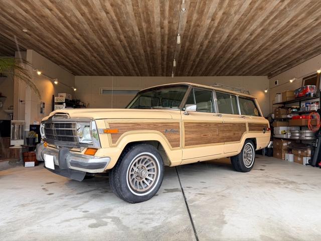 ジープ・グランドワゴニア 　１９９０ｙモデル　エンジンＯＨ済　コラム３速ＡＴ　パートタイム４ＷＤ（25枚目）