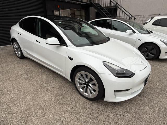 モデル３ ロングレンジ　ＡＷＤ　黒内装　１９インチＡＷ　オートパイロット　ＥＴＣ（4枚目）