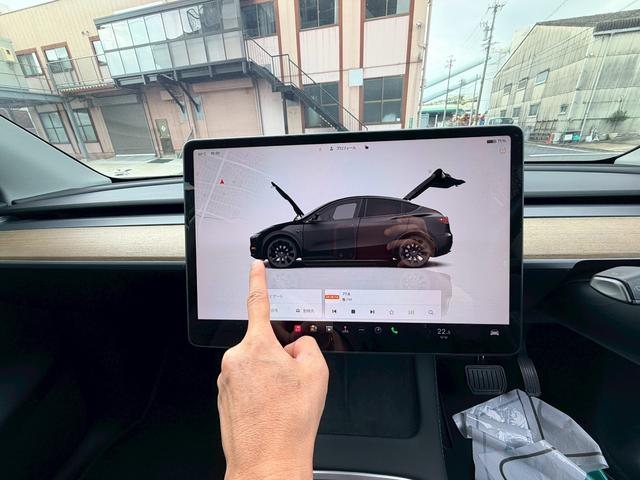 モデルＹ ベースグレード　ＲＷＤ　黒内装　純正２０インチＡＷ　オートパイロット　ＥＴＣ（22枚目）