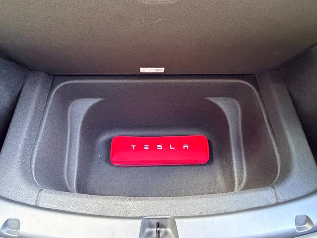 モデルY RWD 黒内装 純正20インチAW オートパイロット ETC(33枚目)