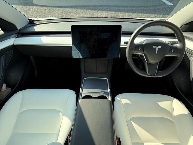 モデル3 スタンダードレンジプラス RWD 白内装 19インチAW オートパイロット ETC ハンドルヒーター(2枚目)
