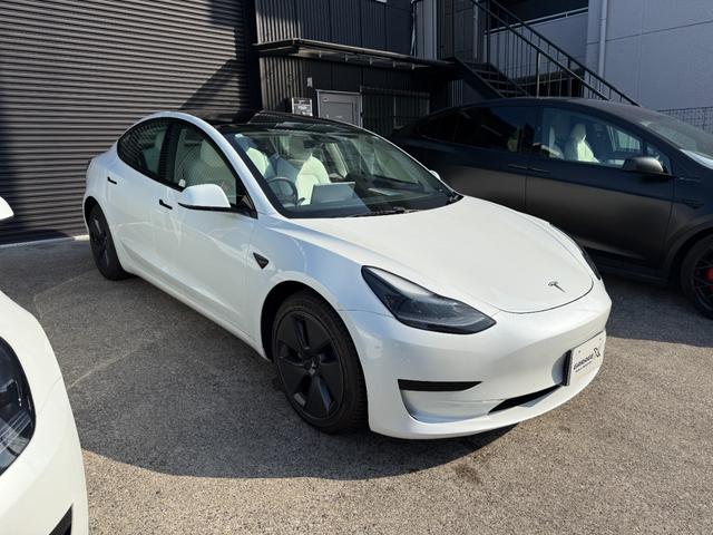 モデル3 スタンダードレンジプラス RWD 白内装 19インチAW オートパイロット ETC ハンドルヒーター(5枚目)