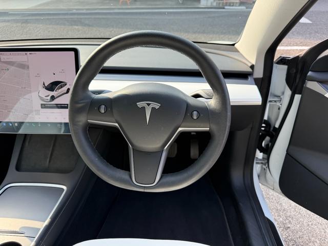 モデル3 スタンダードレンジプラス RWD 白内装 19インチAW オートパイロット ETC ハンドルヒーター(7枚目)