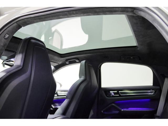 カイエンクーペ カイエンＧＴＳ　クーペ　ＢＯＳＥサラウンドサウンドシステム　ソフトクローズドア　ヘッドアップディスプレイ　ルーフスポイラーハイグロスブラック　シートヒーター　レーンキープアシスト　プライバシーガラス（25枚目）