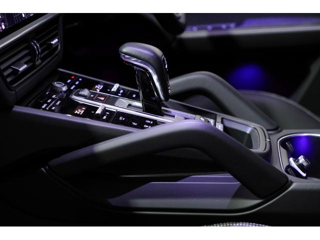 カイエンクーペ カイエンＧＴＳ　クーペ　ＢＯＳＥサラウンドサウンドシステム　ソフトクローズドア　ヘッドアップディスプレイ　ルーフスポイラーハイグロスブラック　シートヒーター　レーンキープアシスト　プライバシーガラス（64枚目）