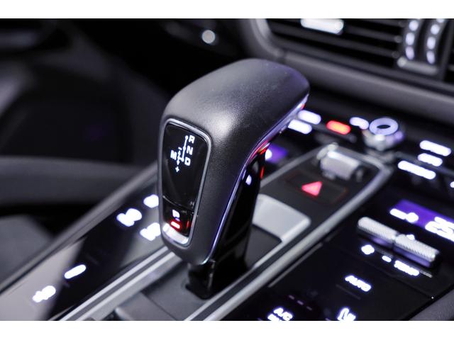 カイエンクーペ カイエンＧＴＳ　クーペ　ＢＯＳＥサラウンドサウンドシステム　ソフトクローズドア　ヘッドアップディスプレイ　ルーフスポイラーハイグロスブラック　シートヒーター　レーンキープアシスト　プライバシーガラス（75枚目）