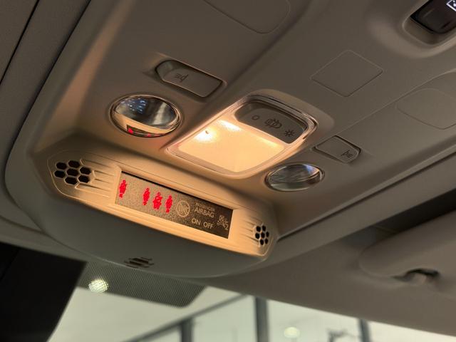 ベルランゴ マックス ブルーHDi XTR ローンチエディション 新車保証継承/LEDヘッドライト/ハンドルヒーター/AAC/アップルカープレイ・アンドロイドオート/アダプティブクルーズコントロール/オートマチックハイビーム/前後クリアランスソナ-/ガラスルーフ(64枚目)