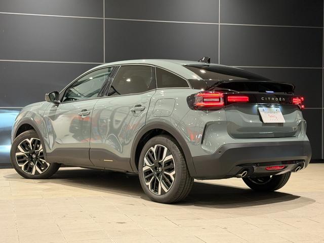 C4 マックス ハイブリッド 新車保証継承/アクティブクルーズコントロール/運転席電動シート/純正ナビ/フロント&バックソナー/インテリジェントハイビーム/カープレイ/アンドロイドオート/アルカンタラ&テップレザー/シートヒーター(10枚目)