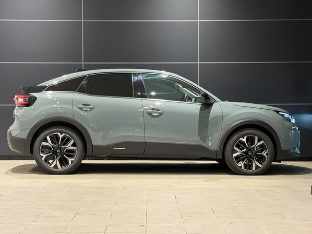 C4 マックス ハイブリッド 新車保証継承/アクティブクルーズコントロール/運転席電動シート/純正ナビ/フロント&バックソナー/インテリジェントハイビーム/カープレイ/アンドロイドオート/アルカンタラ&テップレザー/シートヒーター(13枚目)