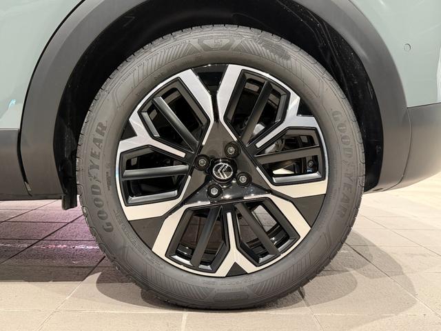 C4 マックス ハイブリッド 新車保証継承/アクティブクルーズコントロール/運転席電動シート/純正ナビ/フロント&バックソナー/インテリジェントハイビーム/カープレイ/アンドロイドオート/アルカンタラ&テップレザー/シートヒーター(15枚目)