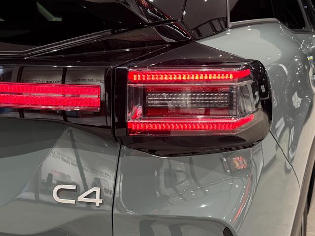 C4 マックス ハイブリッド 新車保証継承/アクティブクルーズコントロール/運転席電動シート/純正ナビ/フロント&バックソナー/インテリジェントハイビーム/カープレイ/アンドロイドオート/アルカンタラ&テップレザー/シートヒーター(17枚目)