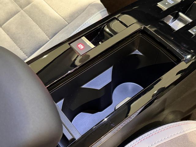 C4 マックス ハイブリッド 新車保証継承/アクティブクルーズコントロール/運転席電動シート/純正ナビ/フロント&バックソナー/インテリジェントハイビーム/カープレイ/アンドロイドオート/アルカンタラ&テップレザー/シートヒーター(46枚目)