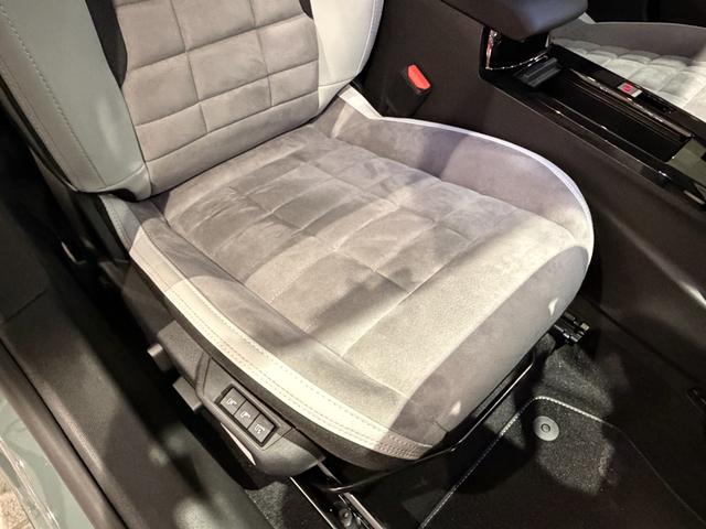 C4 マックス ハイブリッド 新車保証継承/アクティブクルーズコントロール/運転席電動シート/純正ナビ/フロント&バックソナー/インテリジェントハイビーム/カープレイ/アンドロイドオート/アルカンタラ&テップレザー/シートヒーター(67枚目)