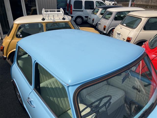 ＭＩＮＩ クーパー１．３　ＭＫ‐Ｉ仕様　センターメーター　白革シートカバー　アルミホイール　白内装（22枚目）