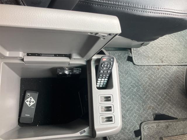 アルファードＶ ＡＳ　ＨＤＤナビ地デジＴＶ　バックカメラ　両側パワースライドドア　ＥＴＣ　リアフリップダウンモニター　タイミングチェーン　スマートドアロック　８人乗り　Ｗエアコン　キセノンヘッドライト（32枚目）