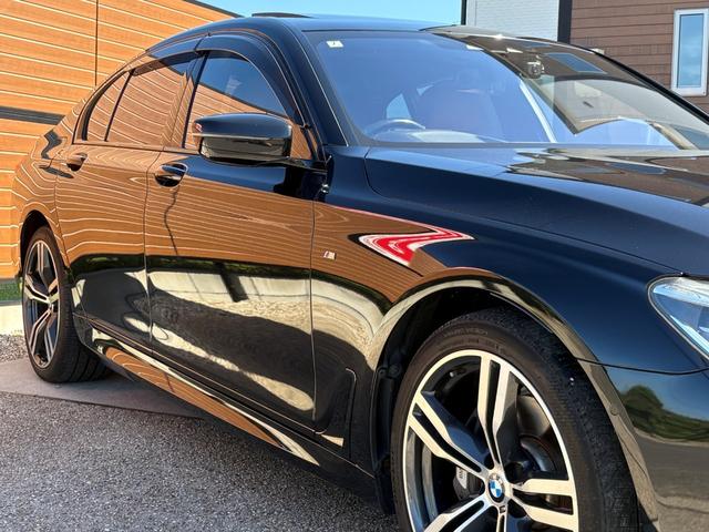 ７シリーズ ７４０ｉ　Ｍスポーツ　車検令和９年７月迄　コニャック革シート　マッサージ　シートヒーター　シートクーラー　サンルーフ　３６０度カメラ　電動トランク　フルセグＴＶ（走行中視聴可能）　ハーマンカードンスピーカー　緊急ブレーキ（7枚目）