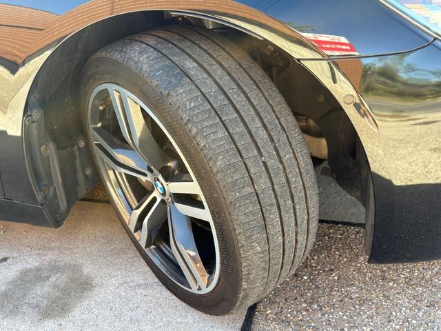 ７シリーズ ７４０ｉ　Ｍスポーツ　車検令和９年７月迄　コニャック革シート　マッサージ　シートヒーター　シートクーラー　サンルーフ　３６０度カメラ　電動トランク　フルセグＴＶ（走行中視聴可能）　ハーマンカードンスピーカー　緊急ブレーキ（23枚目）
