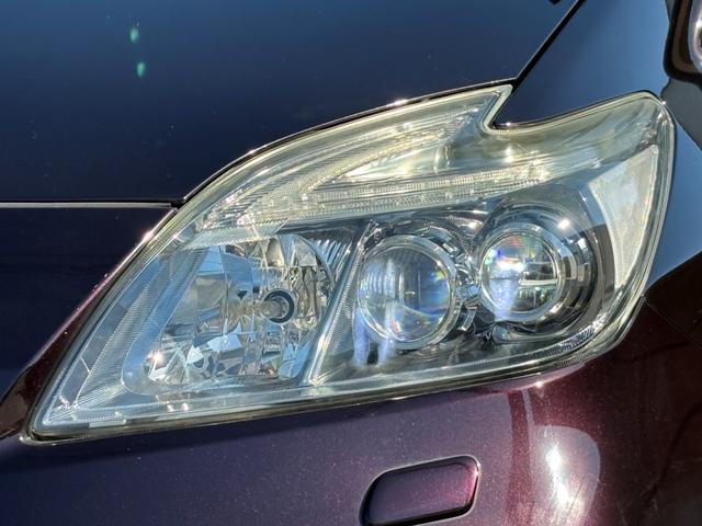 プリウス Ｓツーリングセレクション　後期モデル　車検令和９年７月迄　禁煙車　ナビ　フルセグＴＶ（走行中視聴可）　Ｂｌｕｅｔｏｏｔｈ接続　ＤＶＤ再生　ＵＳＢ　バックカメラ　ＬＥＤヘッドライト　フォグライト　スマートキー　プッシュスタート（18枚目）