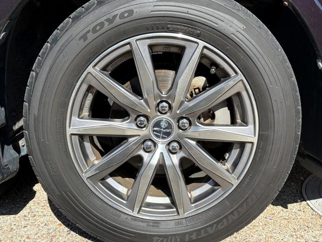プリウス Ｓツーリングセレクション　後期モデル　車検令和９年７月迄　禁煙車　ナビ　フルセグＴＶ（走行中視聴可）　Ｂｌｕｅｔｏｏｔｈ接続　ＤＶＤ再生　ＵＳＢ　バックカメラ　ＬＥＤヘッドライト　フォグライト　スマートキー　プッシュスタート（23枚目）