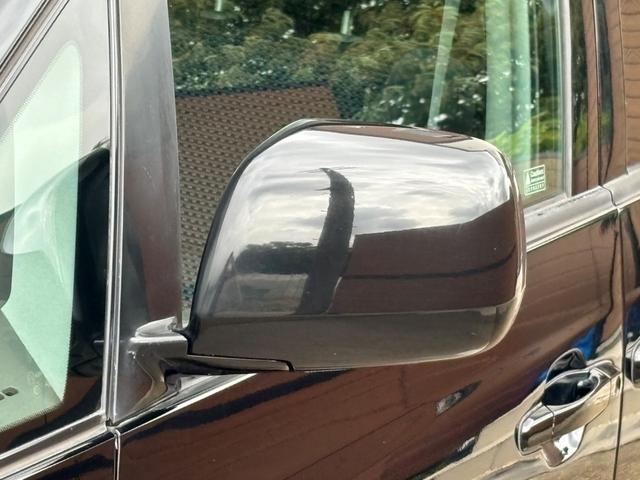 エスティマＬ アエラス　Ｓエディション　ナビスペシャル　車検２年付き　特別仕様車　ドラレコ　整備記録　禁煙車　両側スライドドア　ＣＤ　バックカメラ　前後障害物センサー　ＥＴＣ　社外アルミホイール　純正ホイール付き　ＨＩＤヘッドライト　フォグライト　キーレス（10枚目）
