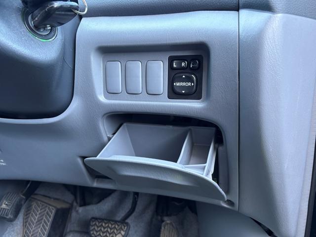 エスティマＬ アエラス　Ｓエディション　ナビスペシャル　車検２年付き　特別仕様車　ドラレコ　整備記録　禁煙車　両側スライドドア　ＣＤ　バックカメラ　前後障害物センサー　ＥＴＣ　社外アルミホイール　純正ホイール付き　ＨＩＤヘッドライト　フォグライト　キーレス（51枚目）