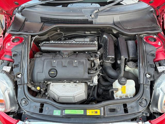 MINI ワン 後期型 車検2年付き 禁煙車 ポータブルナビ 地デジTV(走行中視聴可) CD プライバシーガラス 電動格納ドアミラー ETC フォグライト キーレス スペアキー プッシュスタート 純正アルミホイール(26枚目)