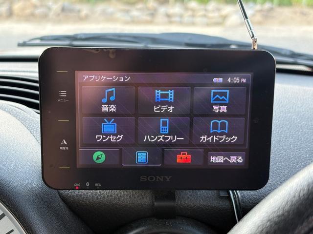 MINI ワン 後期型 車検2年付き 禁煙車 ポータブルナビ 地デジTV(走行中視聴可) CD プライバシーガラス 電動格納ドアミラー ETC フォグライト キーレス スペアキー プッシュスタート 純正アルミホイール(40枚目)