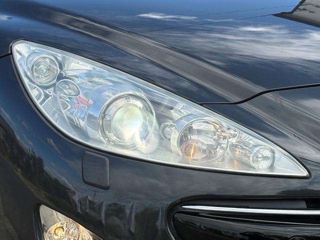 ＲＣＺ ベースグレード　車検２年付き　６速マニュアル　左ハンドル　ターボ　黒革シート　シートヒーター　電動シート　フルセグＴＶ（走行中視聴可）　ＤＶＤ再生　ＵＳＢ　バックカメラ　前後障害物センサー　電動リアウィング　ＥＴＣ（17枚目）