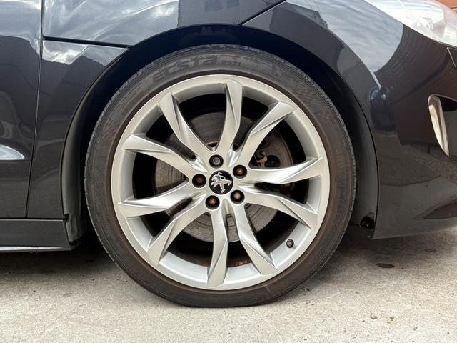 ＲＣＺ ベースグレード　車検２年付き　６速マニュアル　左ハンドル　ターボ　黒革シート　シートヒーター　電動シート　フルセグＴＶ（走行中視聴可）　ＤＶＤ再生　ＵＳＢ　バックカメラ　前後障害物センサー　電動リアウィング　ＥＴＣ（24枚目）