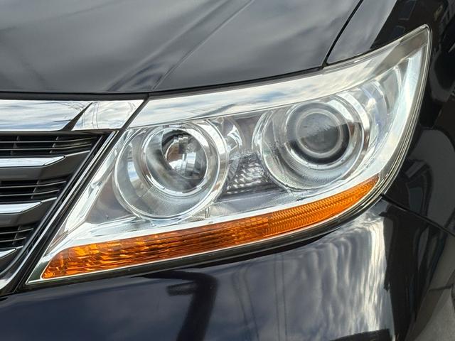エリシオンプレステージ S HDDナビスペシャルパッケージ 車検2027年3月29日迄 両側電動スライドドア 黒革シート 電動シート シートヒーター バックカメラ 社外18インチアルミホイール HIDヘッドライト フォグライト DVD再生 ETC スペアキー(17枚目)