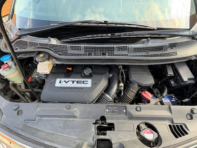 エリシオンプレステージ S HDDナビスペシャルパッケージ 車検2027年3月29日迄 両側電動スライドドア 黒革シート 電動シート シートヒーター バックカメラ 社外18インチアルミホイール HIDヘッドライト フォグライト DVD再生 ETC スペアキー(27枚目)