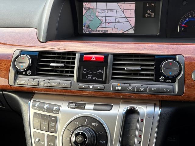 エリシオンプレステージ S HDDナビスペシャルパッケージ 車検2027年3月29日迄 両側電動スライドドア 黒革シート 電動シート シートヒーター バックカメラ 社外18インチアルミホイール HIDヘッドライト フォグライト DVD再生 ETC スペアキー(45枚目)