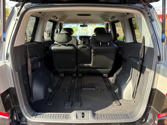 エリシオンプレステージ S HDDナビスペシャルパッケージ 車検2027年3月29日迄 両側電動スライドドア 黒革シート 電動シート シートヒーター バックカメラ 社外18インチアルミホイール HIDヘッドライト フォグライト DVD再生 ETC スペアキー(60枚目)