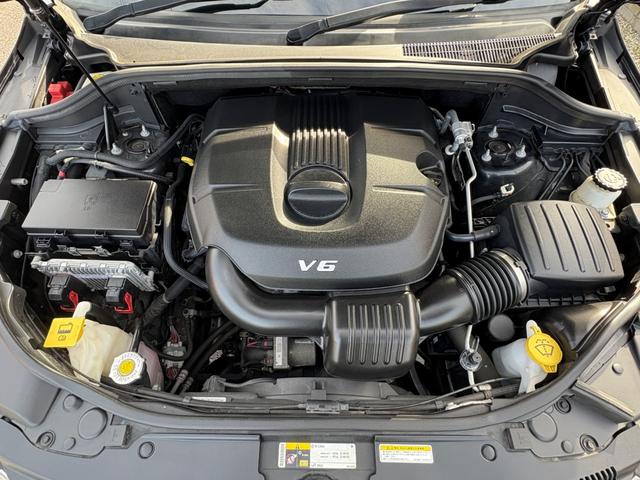 エンジンルームも綺麗な状態です。