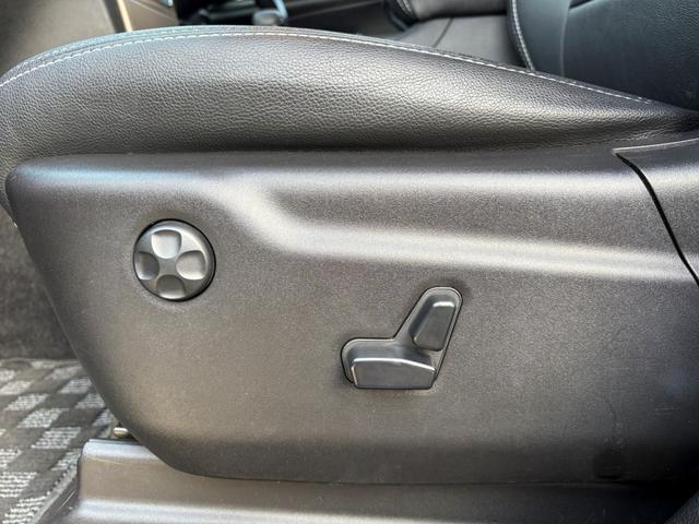 助手席電動シート