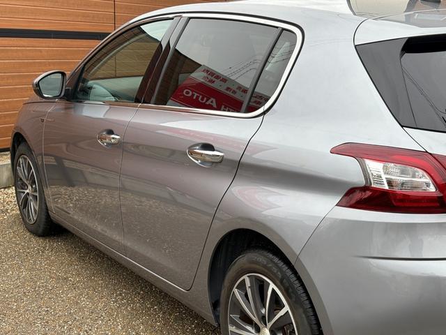 ３０８ アリュール　ブルーＨＤｉ　車検２０２７年９月２８日迄　ディーゼルターボ　ナビ　Ｂｌｕｅｔｏｏｔｈ接続　ＵＳＢ　バックカメラ　前後障害物センサー　ＬＥＤヘッドライト　パドルシフト　クルーズコントロール　スマートキー　ＥＴＣ（12枚目）