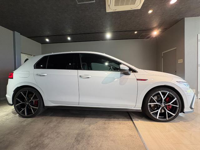 ゴルフGTI ベースグレード DCC・テクノロジーPKG DiscoverProナビTV 禁煙車 アダプティブシャシーコントロール 19AW IQ.LIGHT(LEDマトリクスヘッドライト)バックカメラ 前後ドラレコ HUD(2枚目)