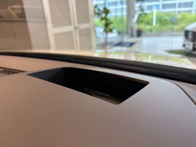 ゴルフGTI ベースグレード DCC・テクノロジーPKG DiscoverProナビTV 禁煙車 アダプティブシャシーコントロール 19AW IQ.LIGHT(LEDマトリクスヘッドライト)バックカメラ 前後ドラレコ HUD(16枚目)