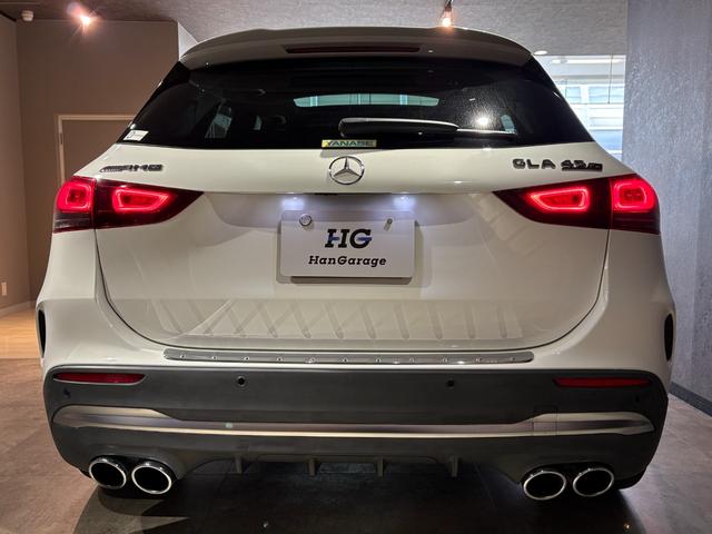 GLAクラス GLA45 S 4マチック+ AMGパフォーマンス・アドバンスドPKG パノラマスライディングルーフ AMG21インチAW 1オーナー 禁煙 HUD 本革AMGパフォーマンスシート シートベンチレーター フットトランクオープナー(4枚目)