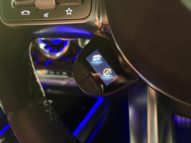 GLAクラス GLA45 S 4マチック+ AMGパフォーマンス・アドバンスドPKG パノラマスライディングルーフ AMG21インチAW 1オーナー 禁煙 HUD 本革AMGパフォーマンスシート シートベンチレーター フットトランクオープナー(16枚目)