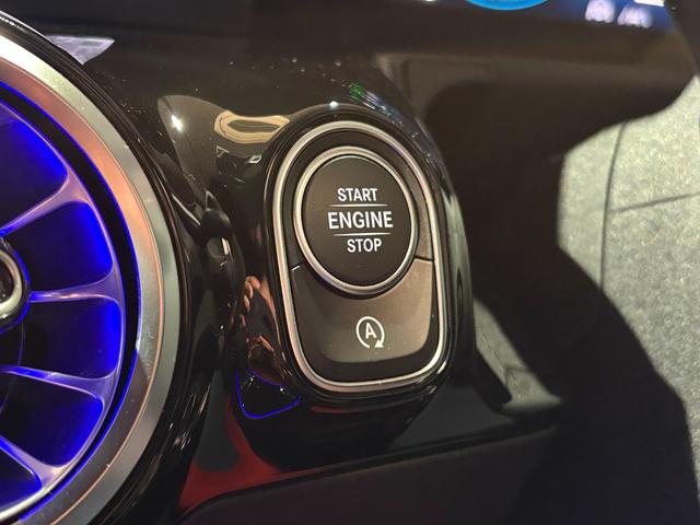 GLAクラス GLA45 S 4マチック+ AMGパフォーマンス・アドバンスドPKG パノラマスライディングルーフ AMG21インチAW 1オーナー 禁煙 HUD 本革AMGパフォーマンスシート シートベンチレーター フットトランクオープナー(32枚目)