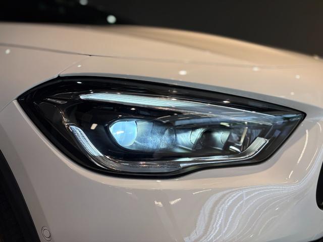 GLAクラス GLA45 S 4マチック+ AMGパフォーマンス・アドバンスドPKG パノラマスライディングルーフ AMG21インチAW 1オーナー 禁煙 HUD 本革AMGパフォーマンスシート シートベンチレーター フットトランクオープナー(52枚目)